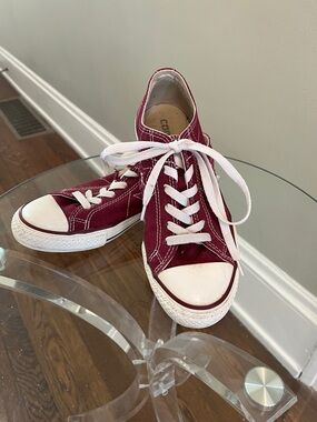Vintage Red Converse One Star low top Sneakers